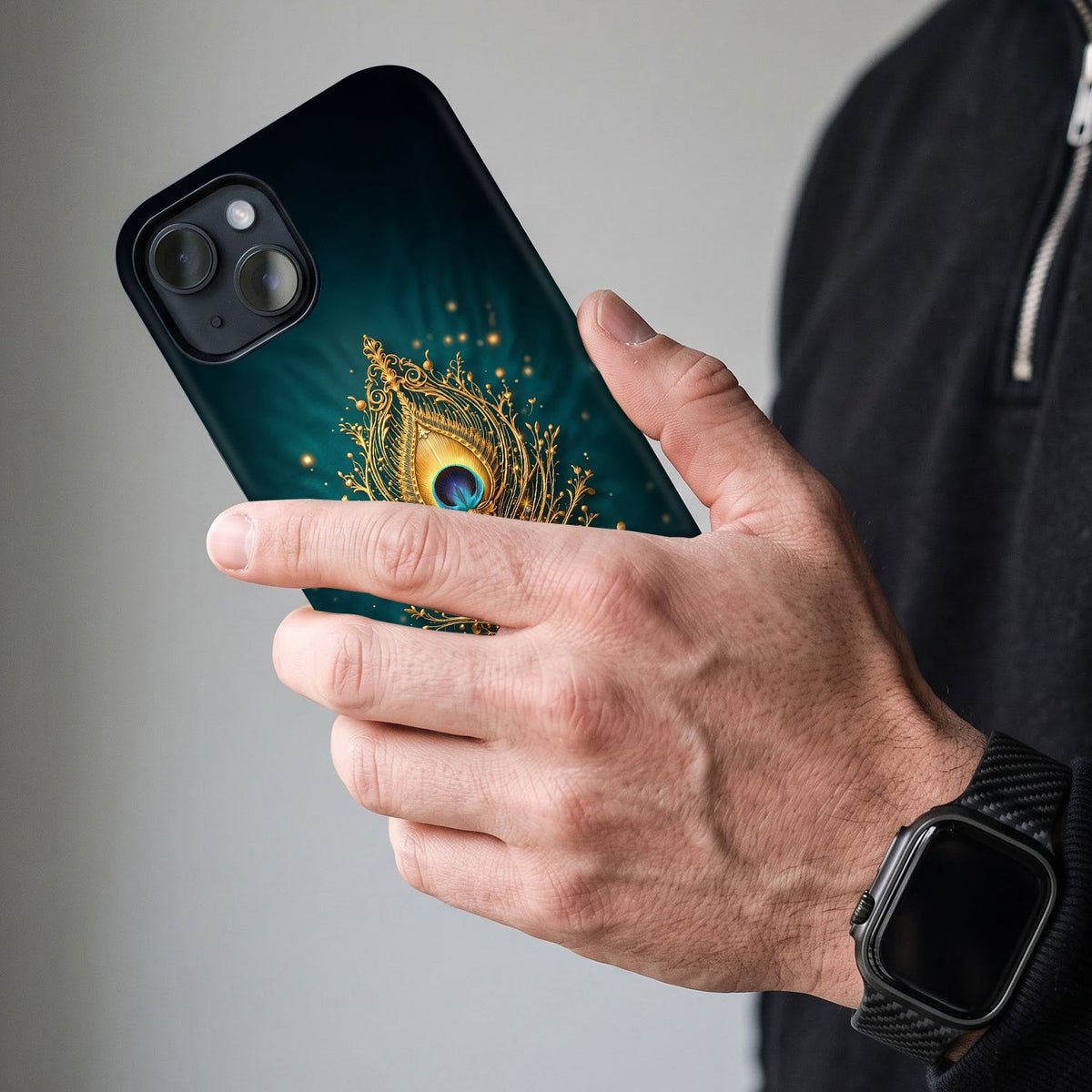 iPhone 15 5G Golden Peacock Feather Protective Cases