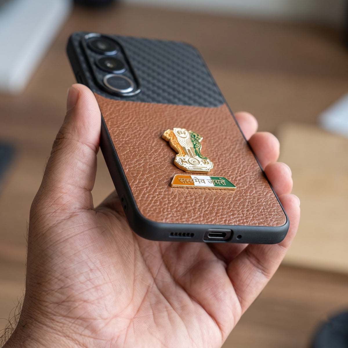 Vivo V70 FE 5G Tri-Color Satyamev Jayate Carbon Fiber Leather Hybrid Phone Case
